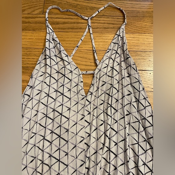 Silence + Noise Spaghetti Strap Tank Top - Picture 2 of 4